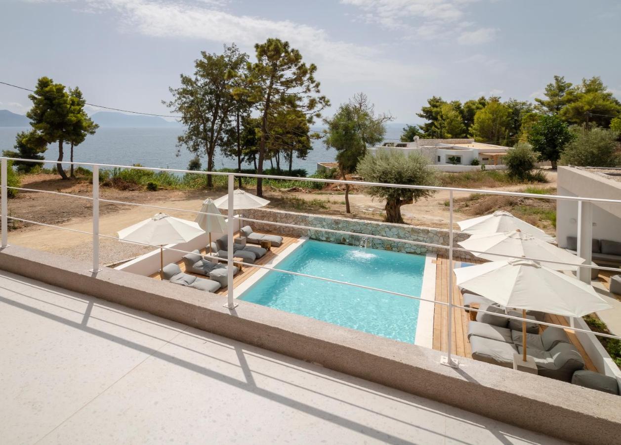 Arion Seaside Suites Paleros Esterno foto